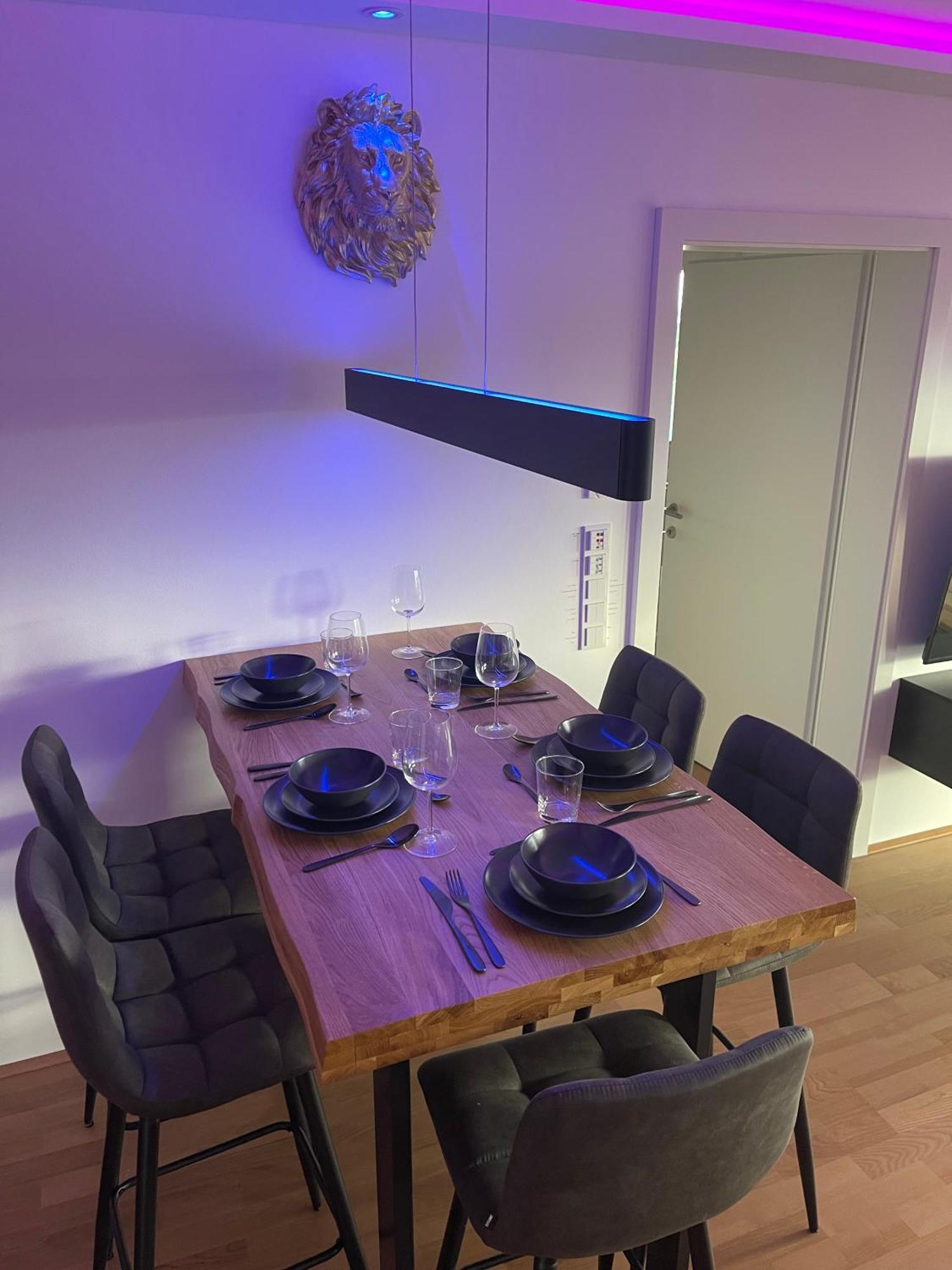 100 Qm Penthouse, Self-Check-In, 2 Parkplaetze Apartman Graz Kültér fotó