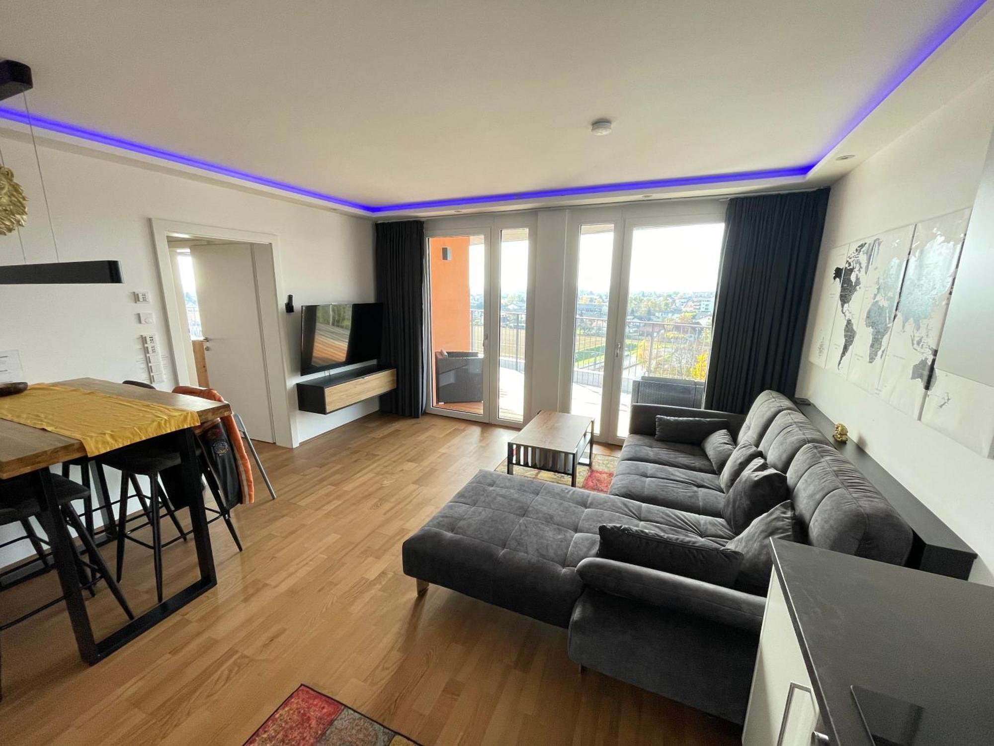 100 Qm Penthouse, Self-Check-In, 2 Parkplaetze Apartman Graz Kültér fotó