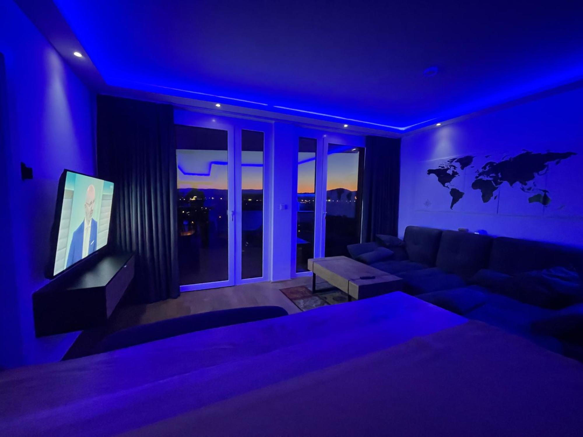100 Qm Penthouse, Self-Check-In, 2 Parkplaetze Apartman Graz Kültér fotó